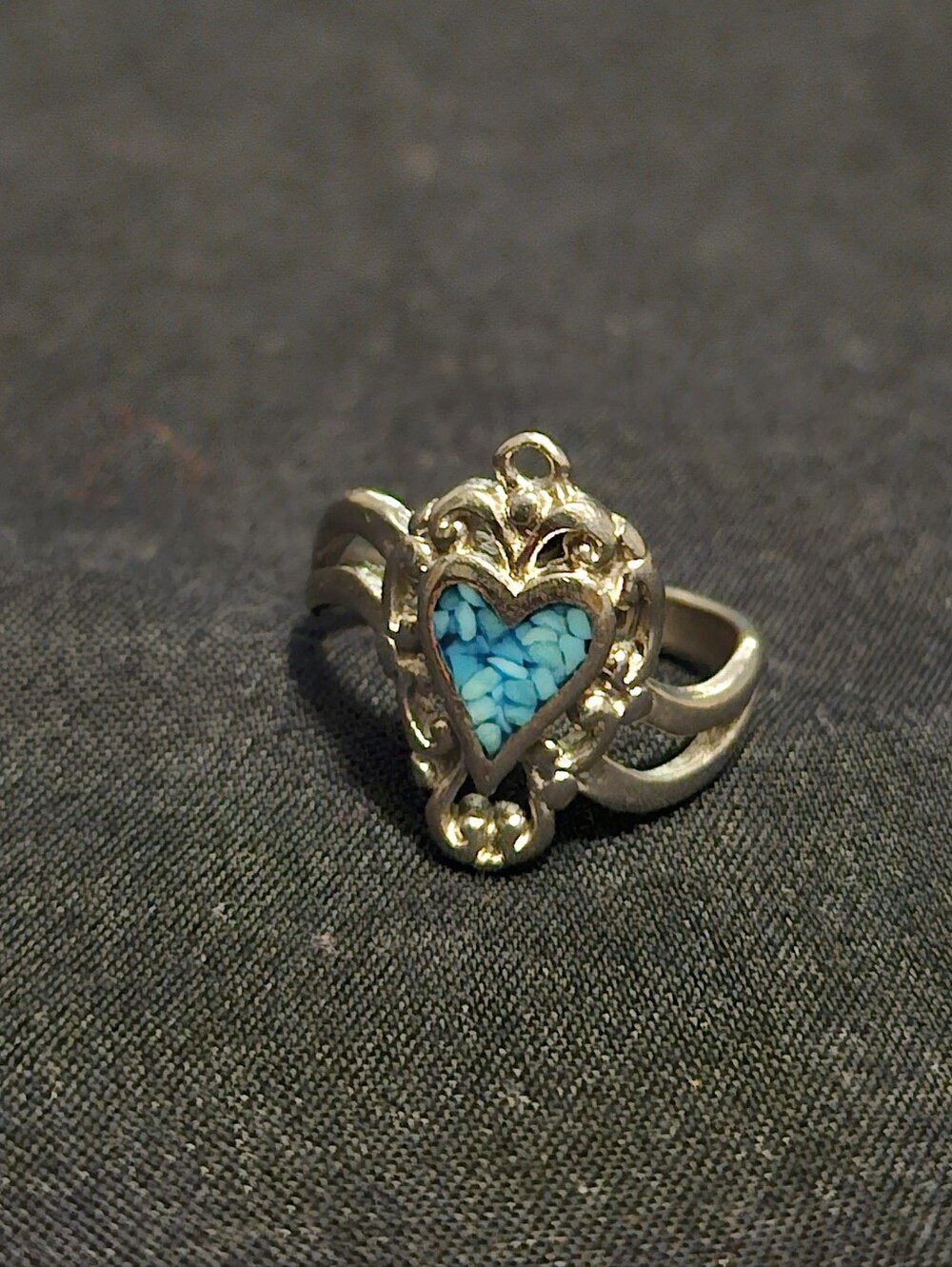 Vtg 1989 EGC Pewter Turquoise Chip Heart Ring Sz 6.5 Southwestern Everyday Gift